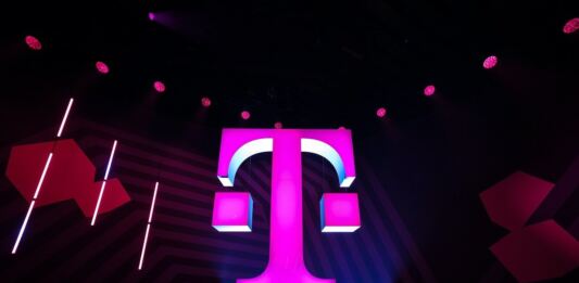 Noul logo Deutsche Telekom