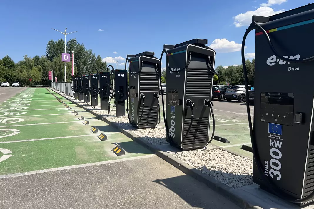 Hub incarcare masini electrice E.ON Drive Infrastructure Pitesti